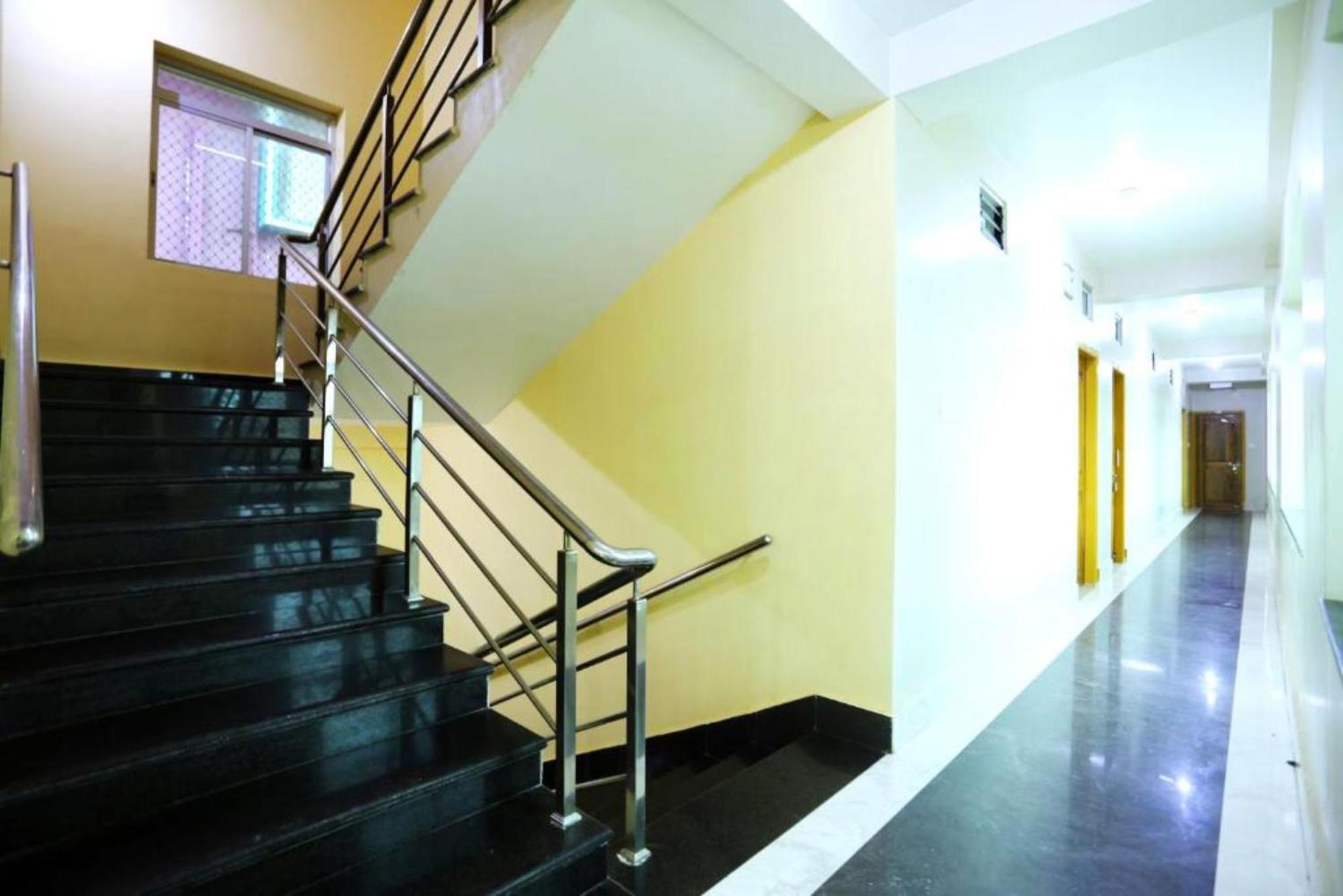 Hotel Krishna Residency Puri Near Sea Beach Best Choice Of Travellers By Morservices Экстерьер фото